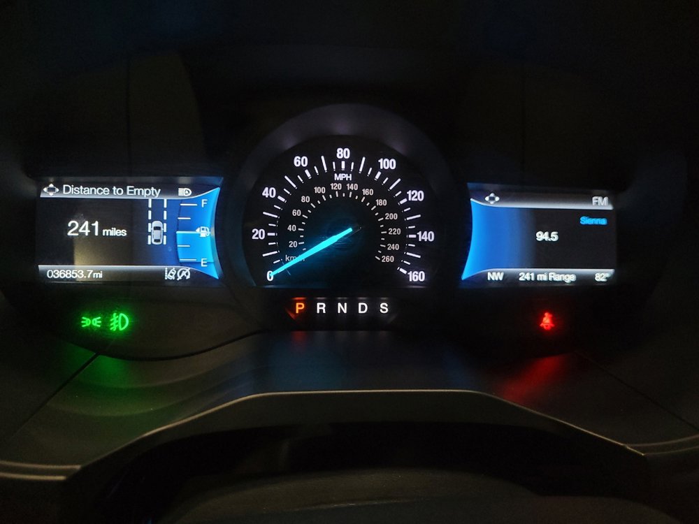 Used 2023 Ford Edge Titanium AWD/4WD image 23