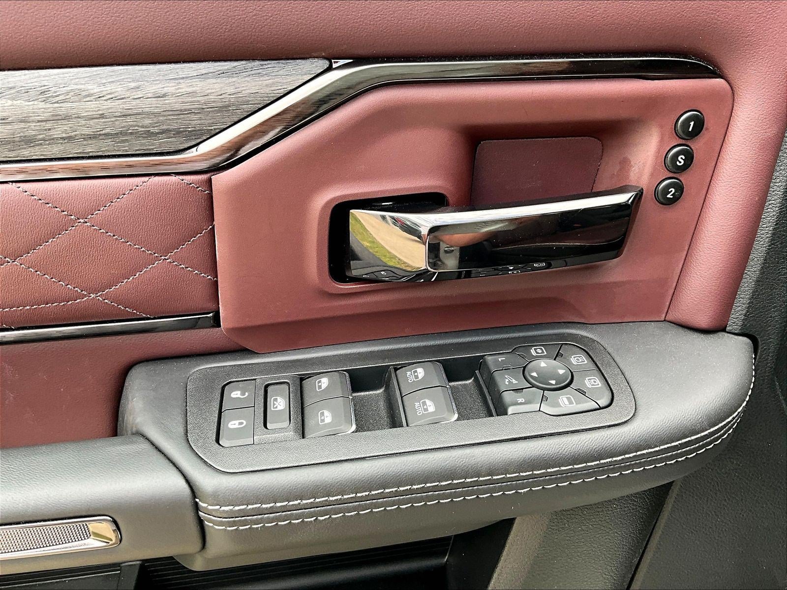 New 2026 RAM 2500 Limited AWD/4WD image 23