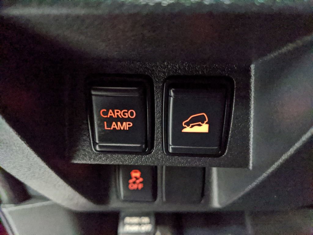 Used 2025 Nissan Frontier SV image 17