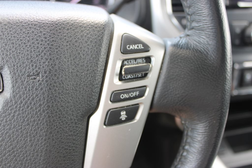 Used 2021 Nissan Titan SV w/ SV Convenience Package AWD/4WD image 39