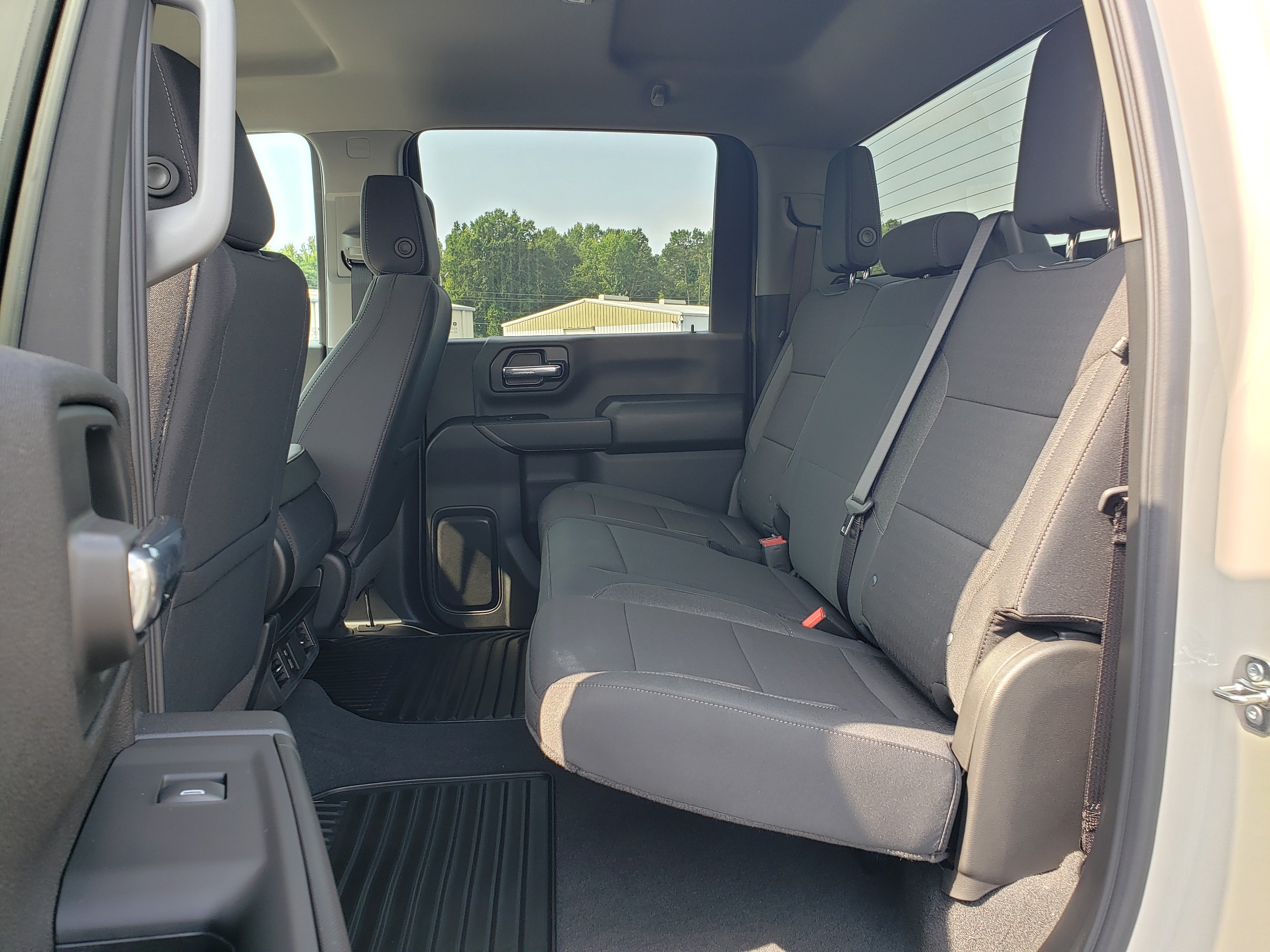 New 2026 Chevrolet Silverado 2500 Custom w/ Custom Value Package AWD/4WD image 33