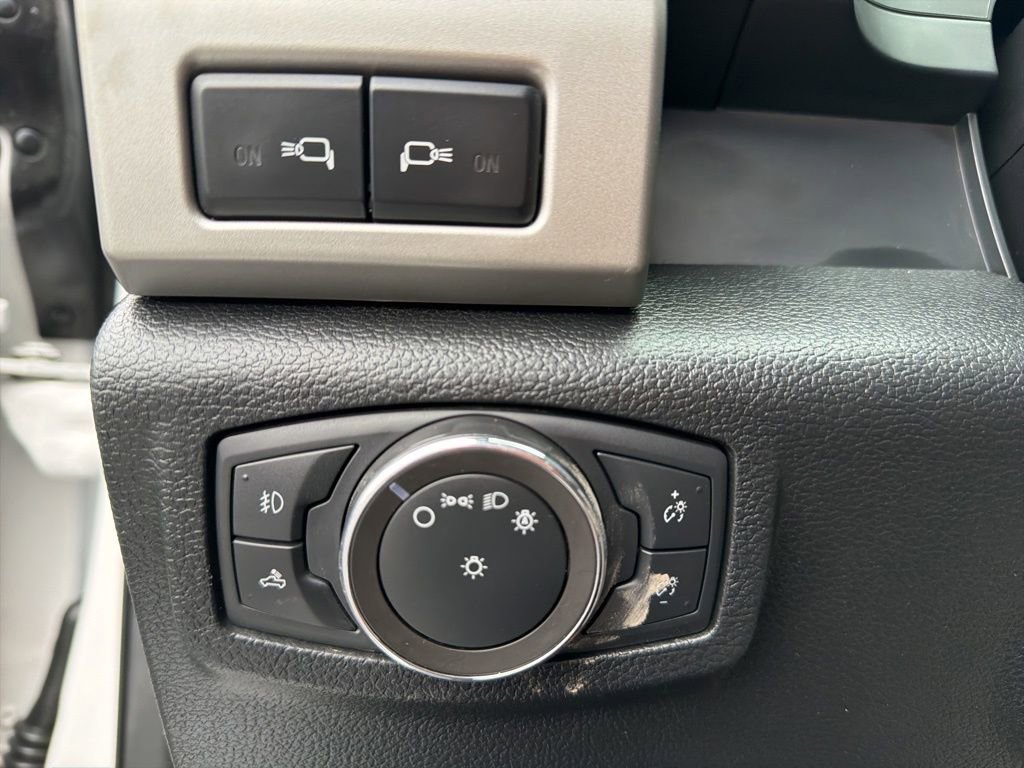 Used 2019 Ford F350 Lariat w/ Lariat Ultimate Package image 59