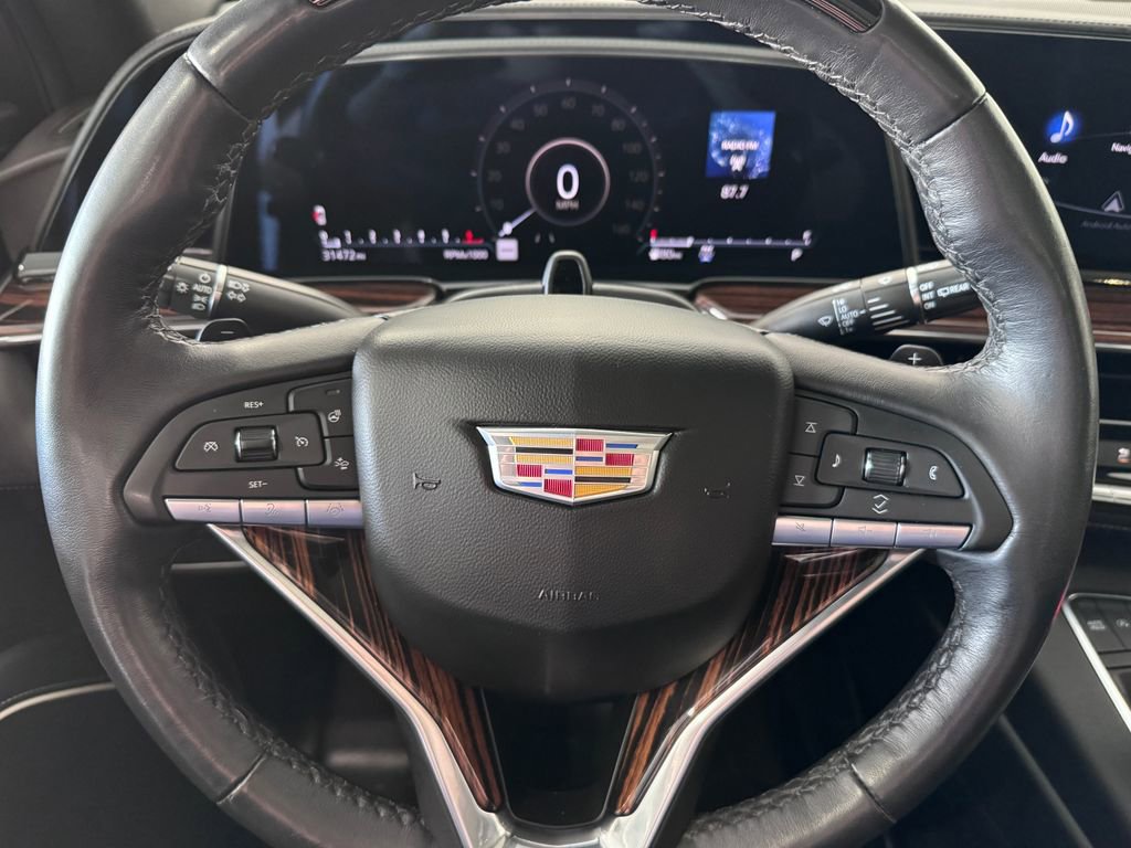 Certified 2023 Cadillac Escalade Premium Luxury AWD/4WD image 18