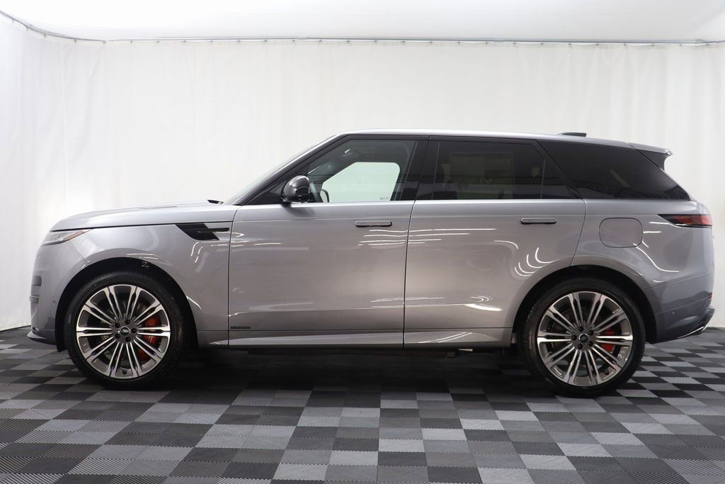New 2025 Land Rover Range Rover Sport Autobiography image 2