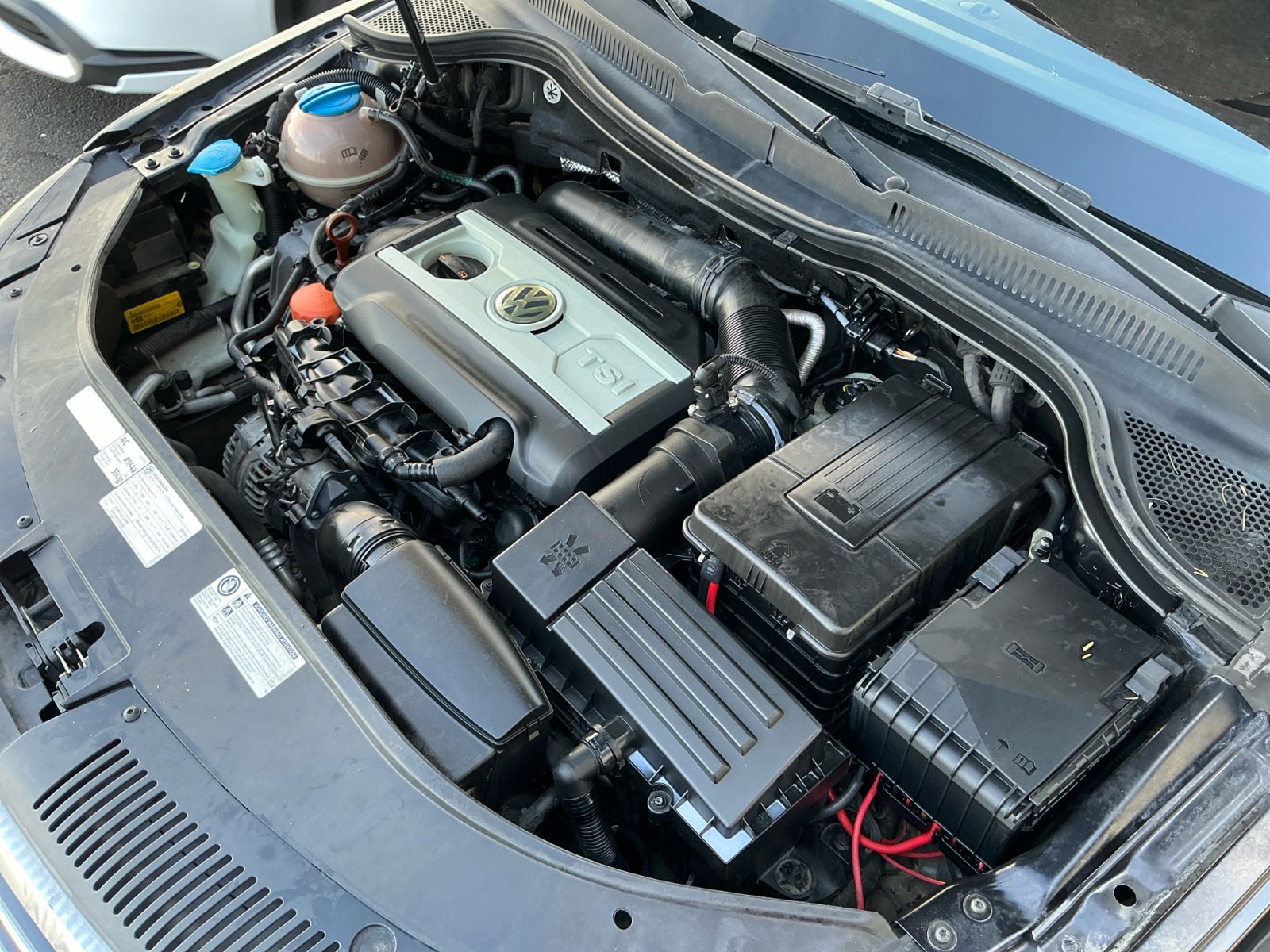 Used 2013 Volkswagen CC Sport image 22