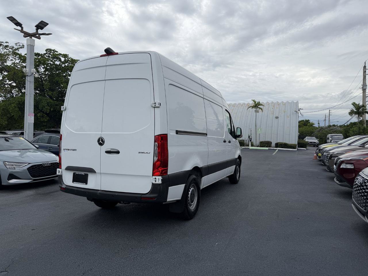 Used 2023 Mercedes-Benz Sprinter 2500 image 5