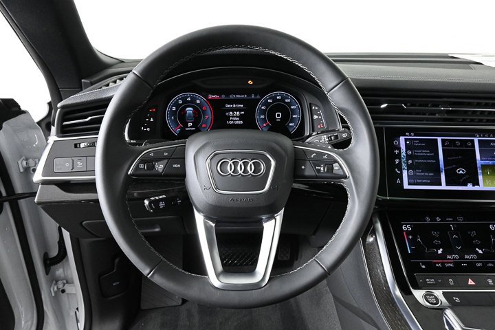 New 2025 Audi Q8 Premium image 9