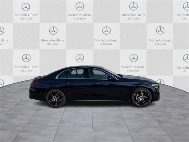 New 2026 Mercedes-Benz E 350 4MATIC Sedan image 2