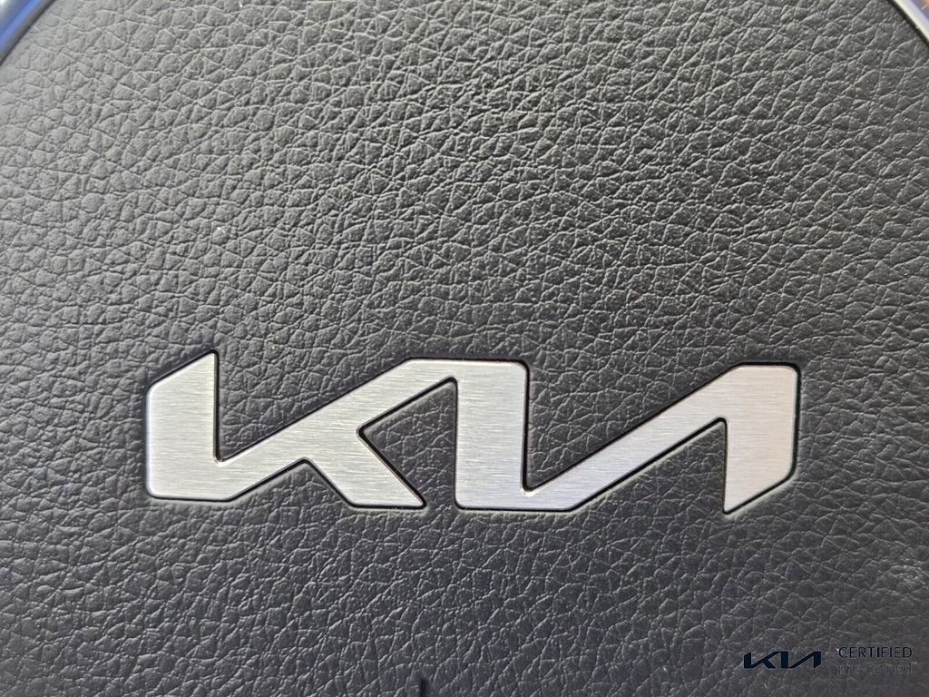 Certified 2025 Kia K5 GT-Line image 30