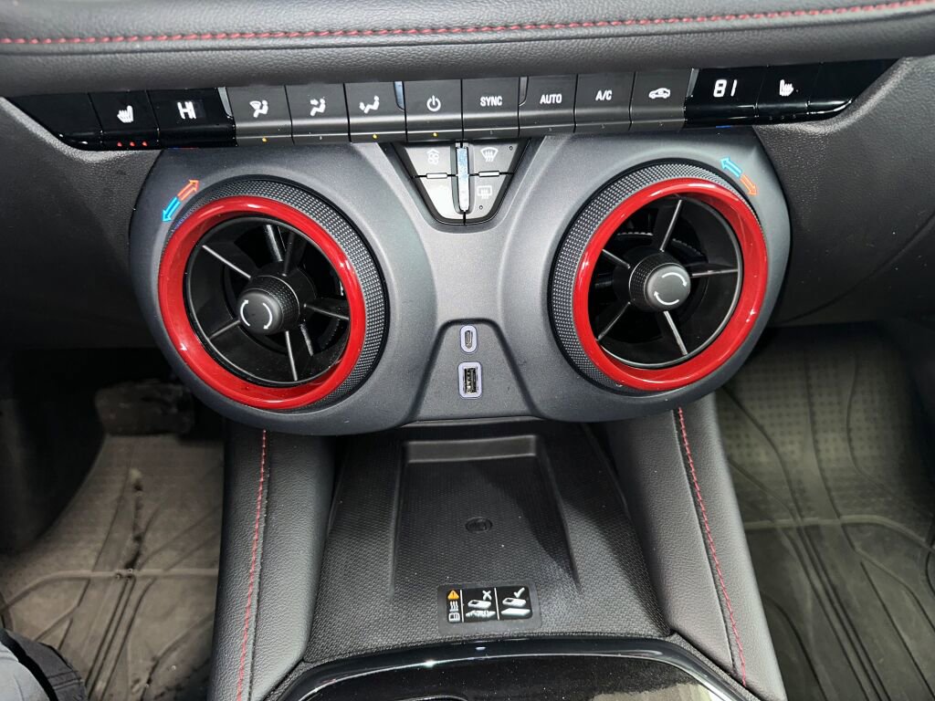 Used 2023 Chevrolet Blazer RS w/ LPO, Floor Liner Package image 18