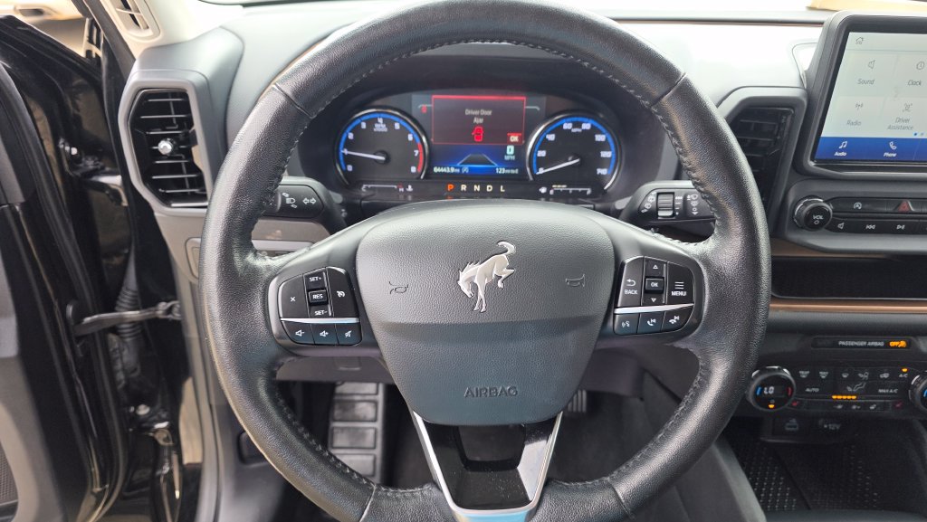 Used 2021 Ford Bronco Sport Outer Banks AWD/4WD image 14