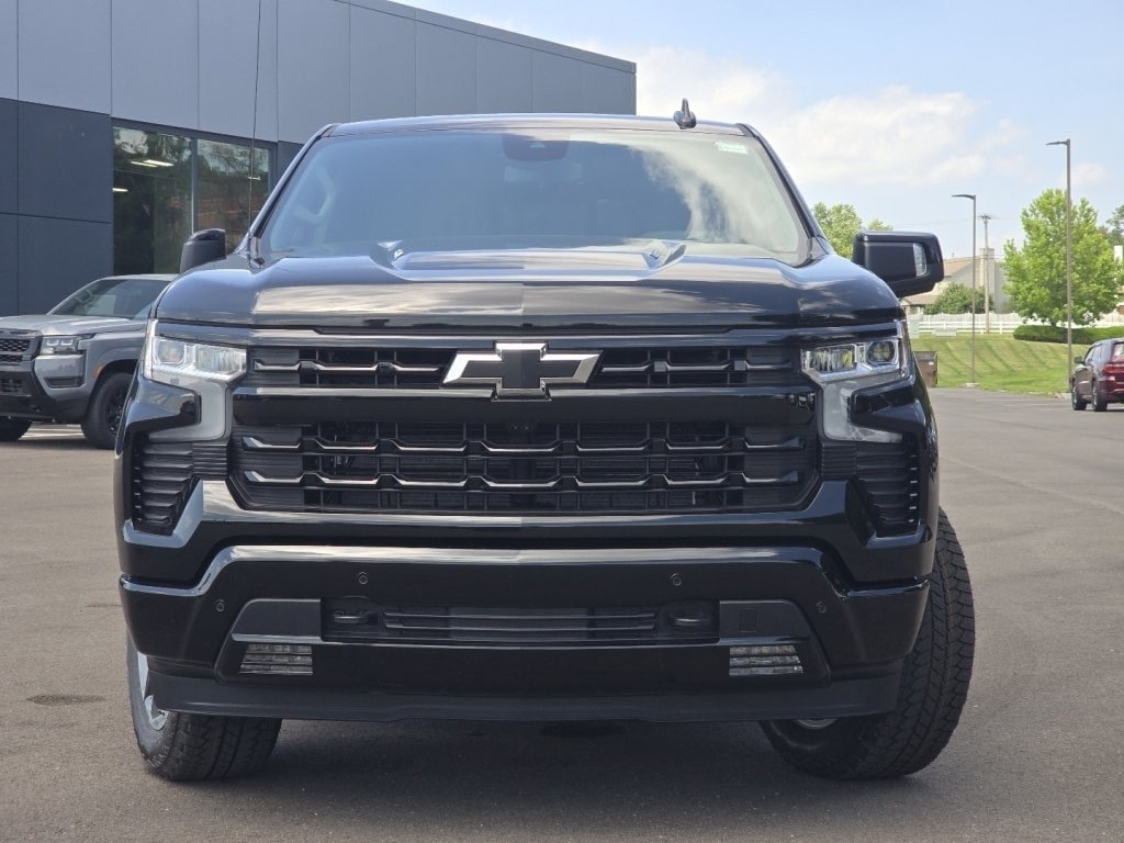 New 2026 Chevrolet Silverado 1500 RST w/ RST All Star Premium Package AWD/4WD image 7