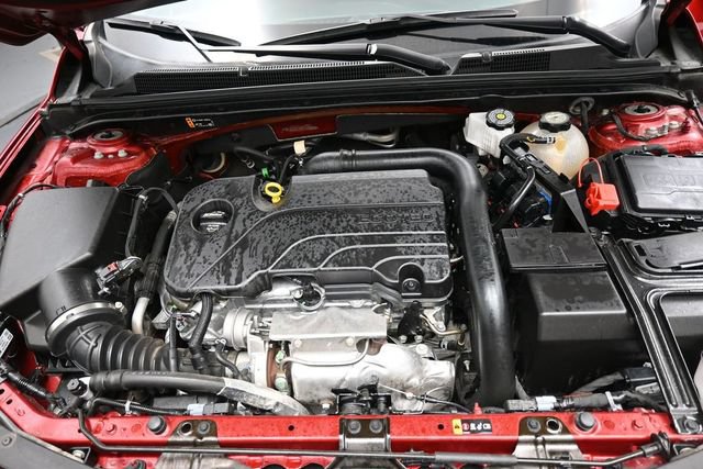 Used 2025 Chevrolet Malibu LT FWD image 30