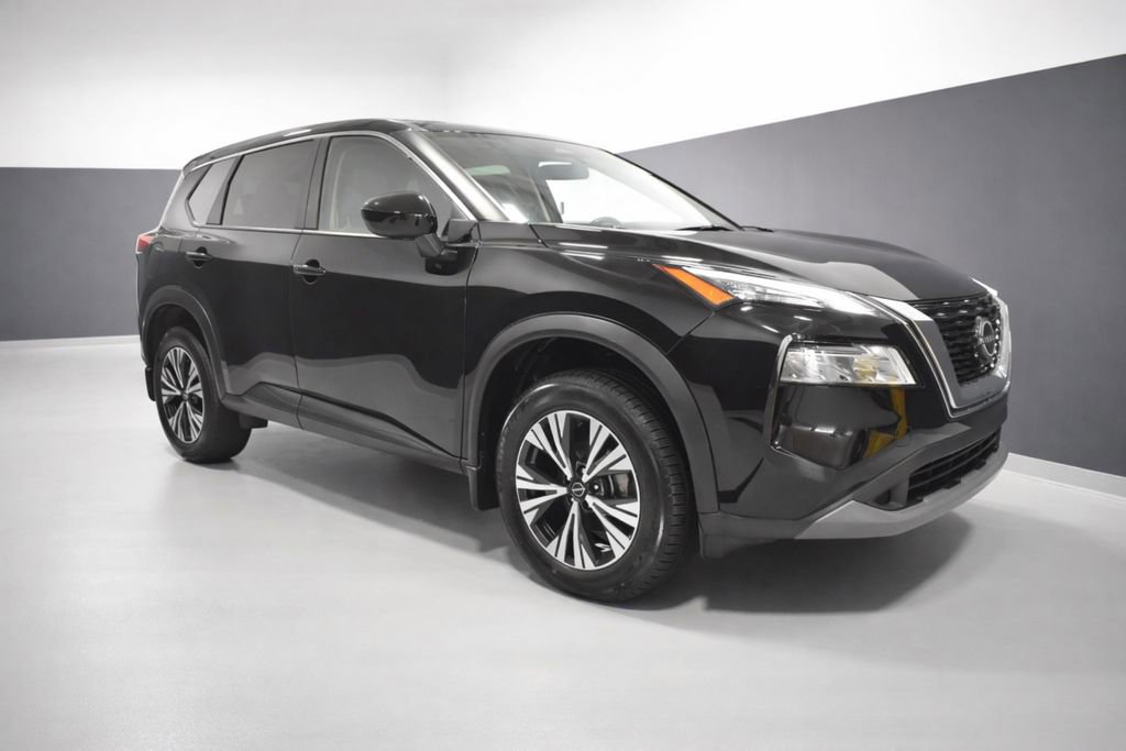 Certified 2023 Nissan Rogue SV image 7