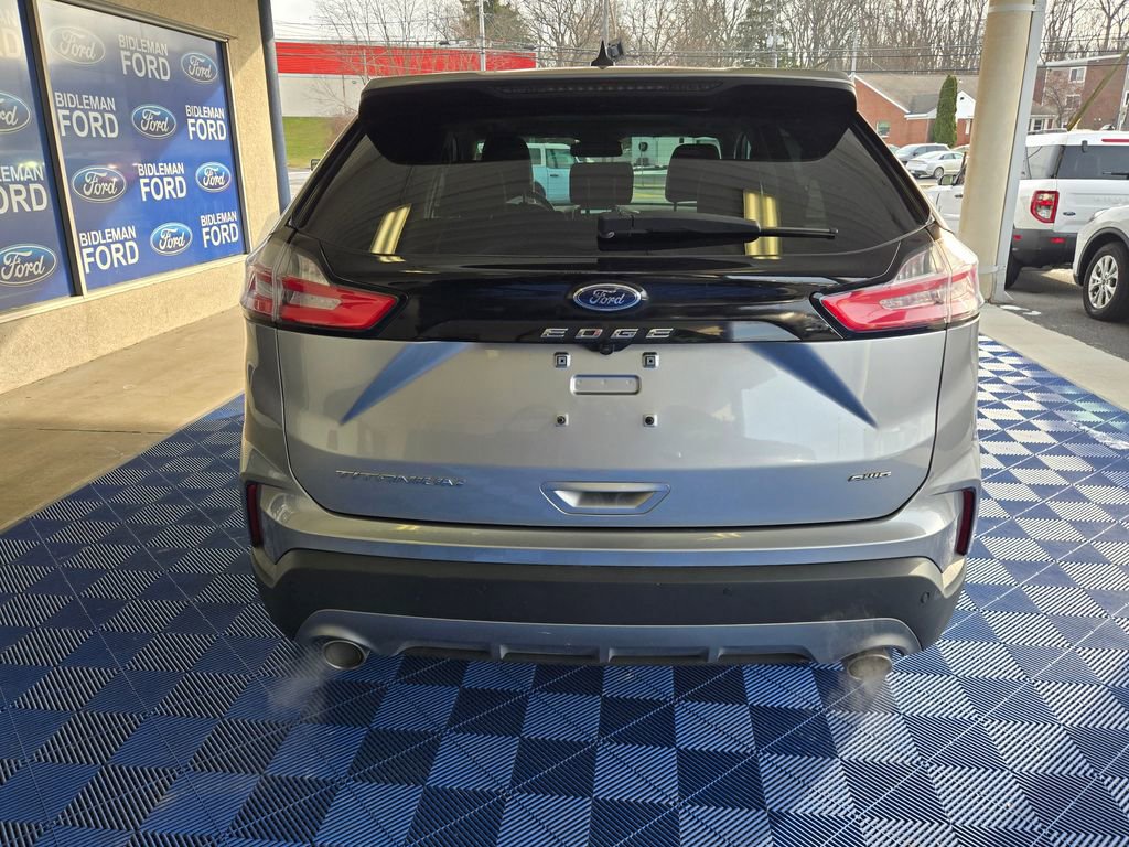 Used 2022 Ford Edge Titanium w/ Equipment Group 301A image 6