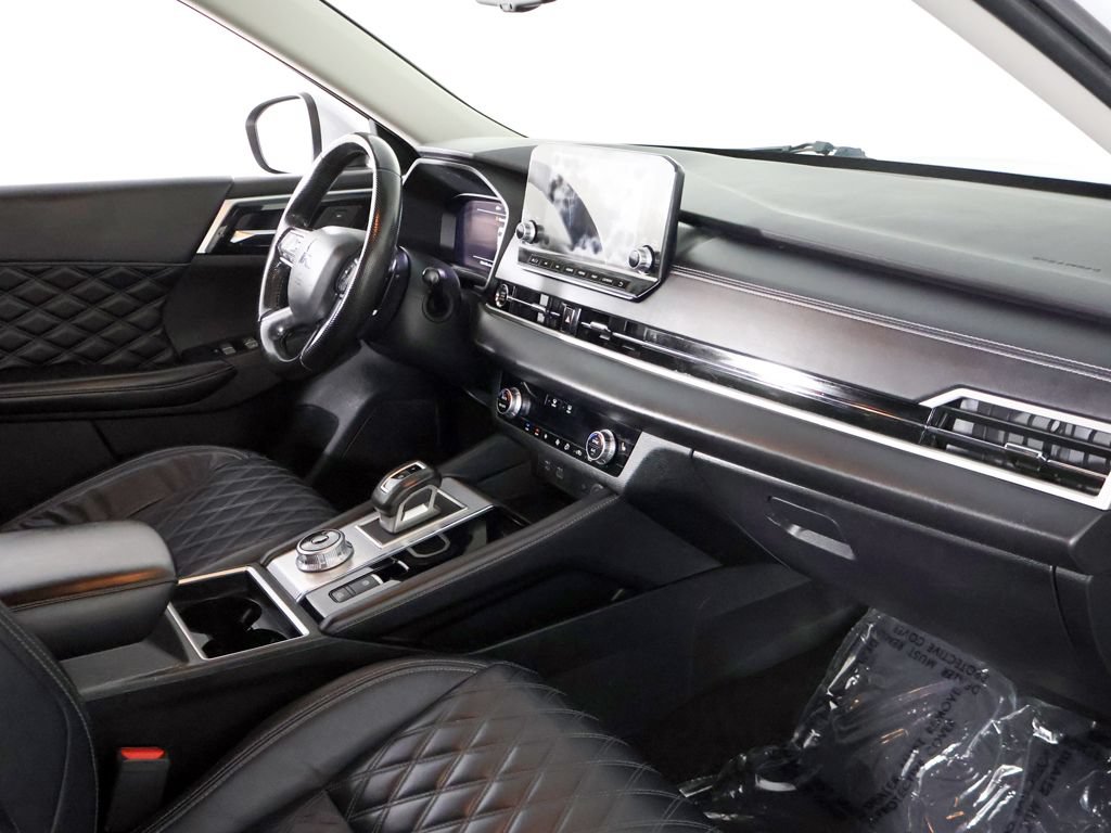 Used 2022 Mitsubishi Outlander SEL AWD/4WD image 30