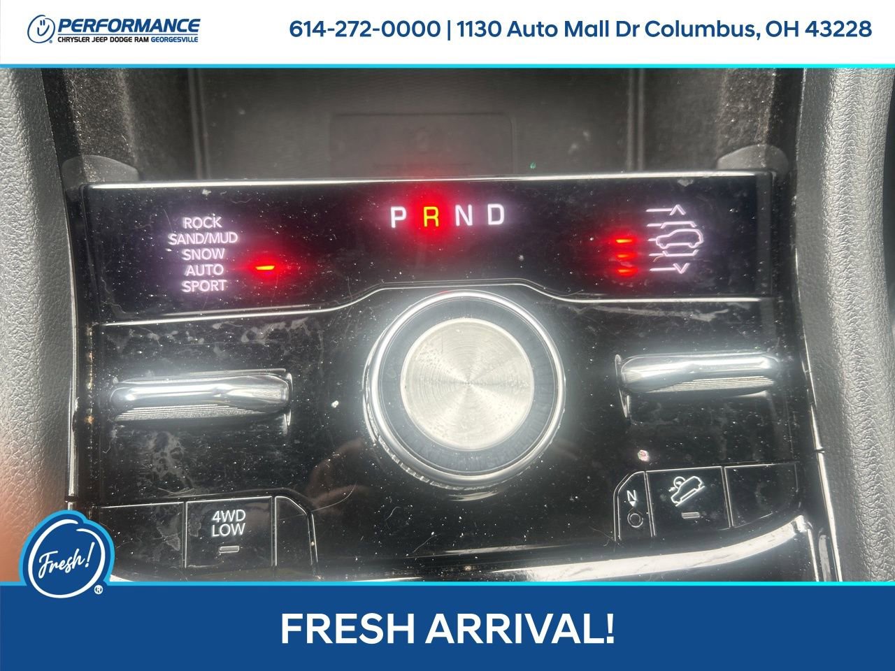 Used 2022 Jeep Grand Cherokee Summit w/ Luxury Tech Group V AWD/4WD image 26