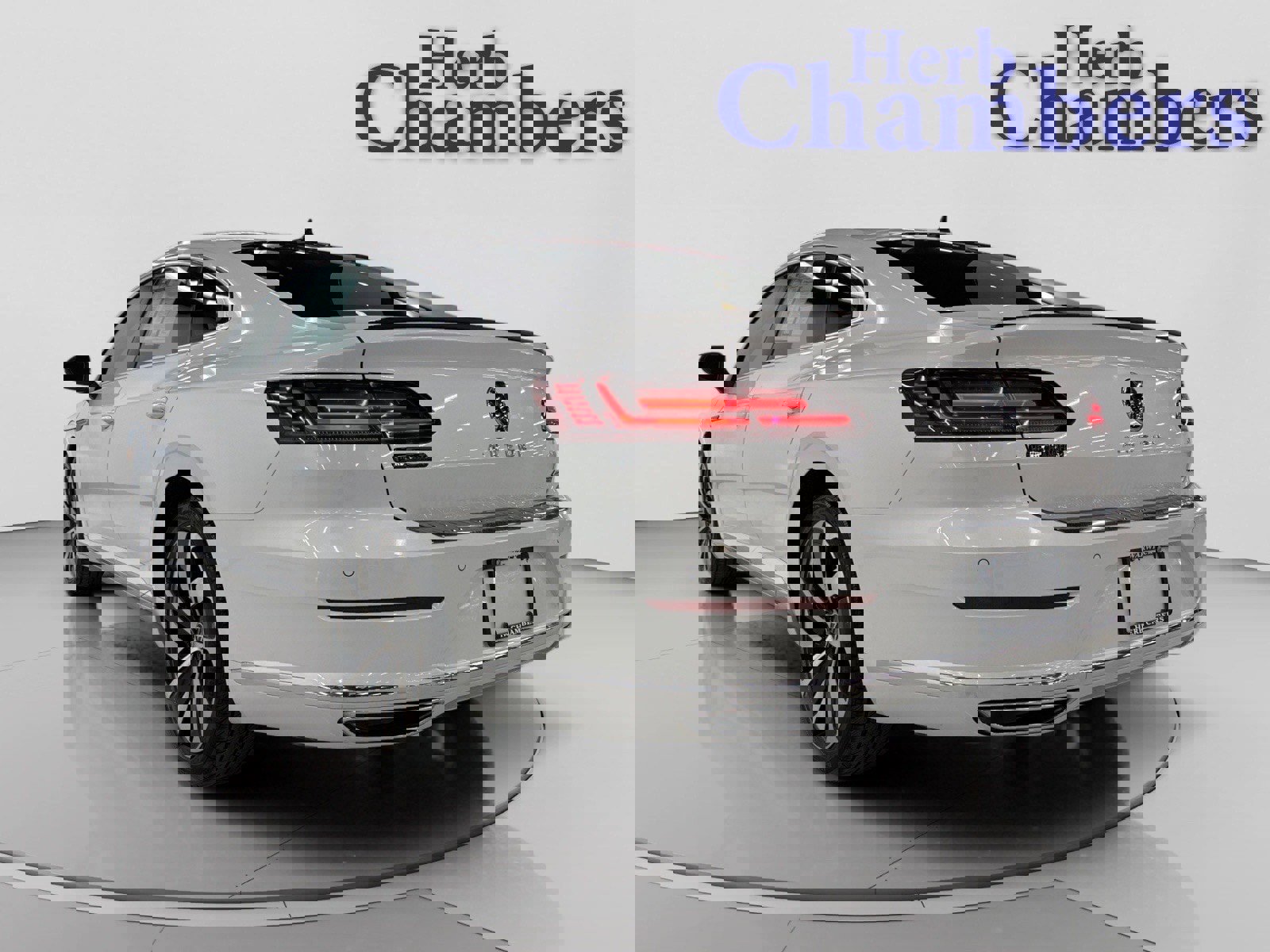 Used 2021 Volkswagen Arteon SEL image 3