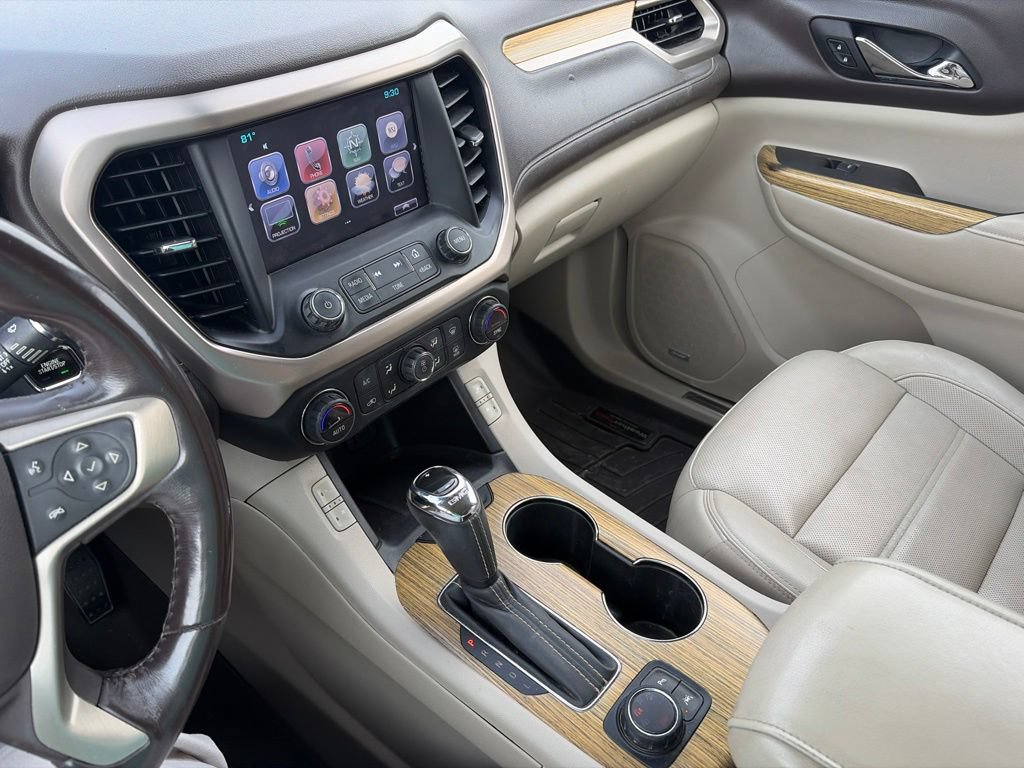 Used 2018 GMC Acadia Denali AWD/4WD image 23