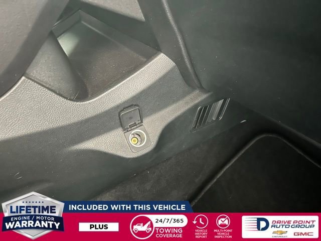 Used 2024 Ford Edge Titanium image 39