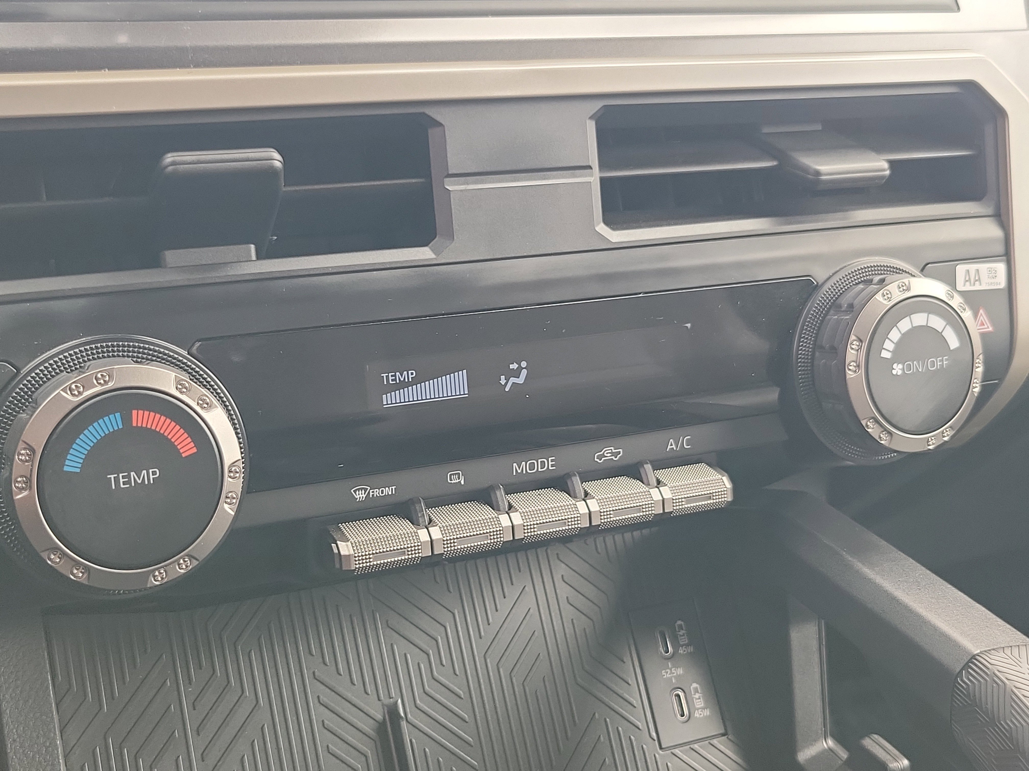 Certified 2025 Toyota Tacoma SR5 image 29