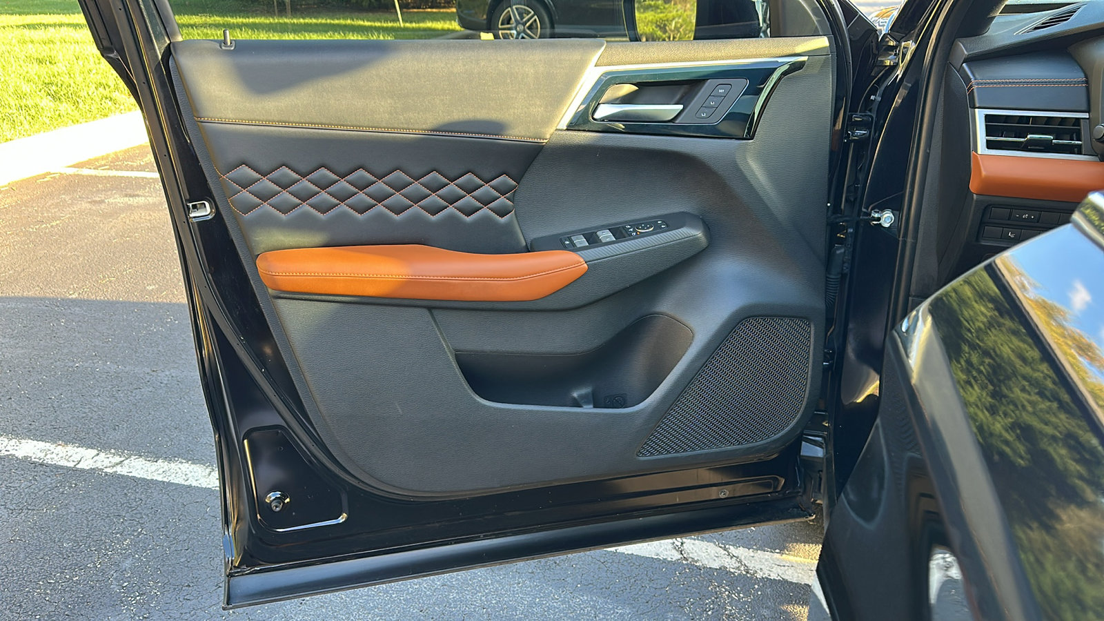 Used 2022 Mitsubishi Outlander SEL image 15