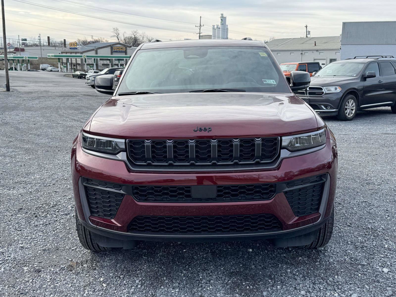 New 2026 Jeep Grand Cherokee Altitude AWD/4WD image 24