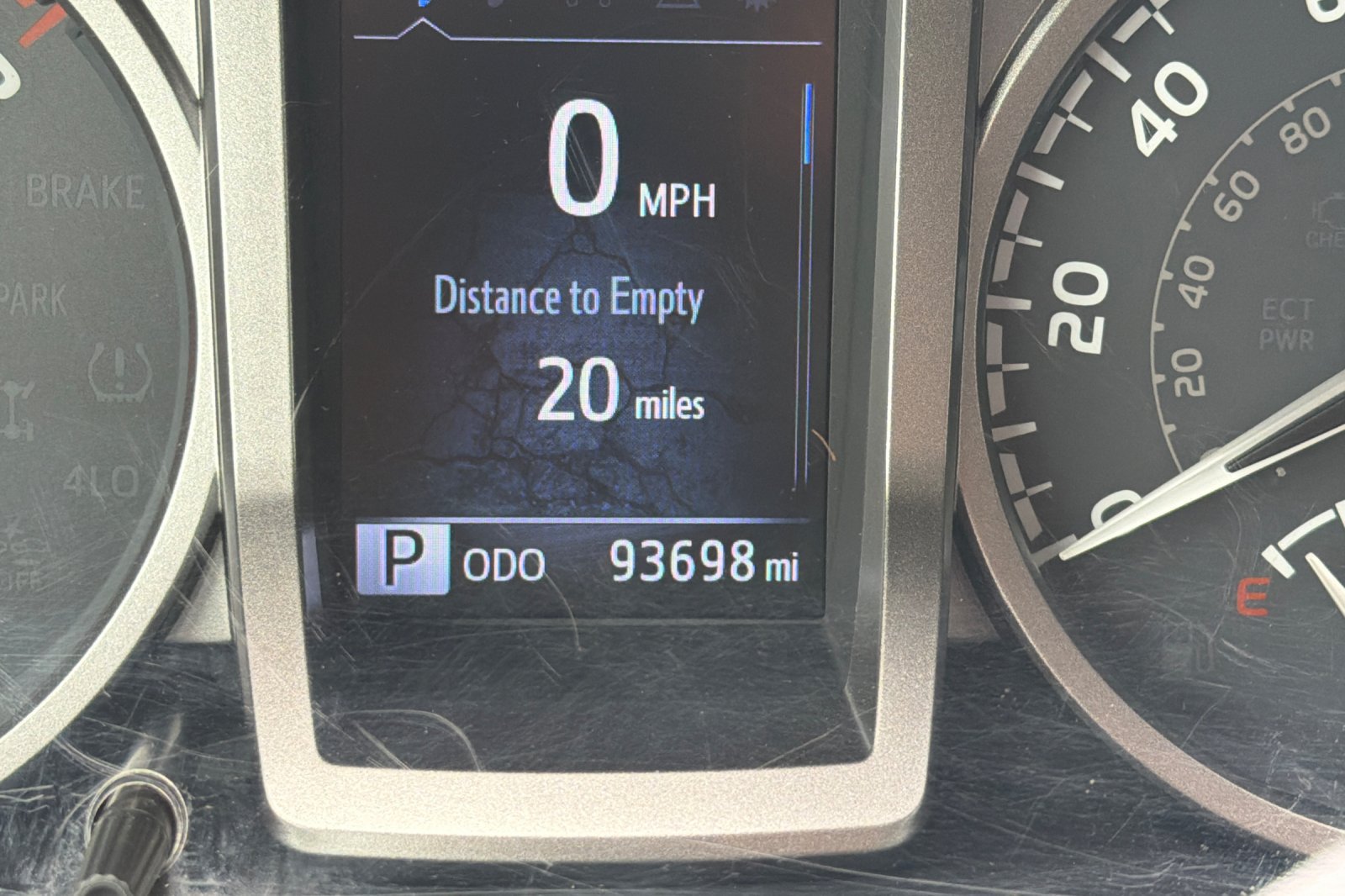 Used 2018 Toyota Tacoma SR5 RWD image 31
