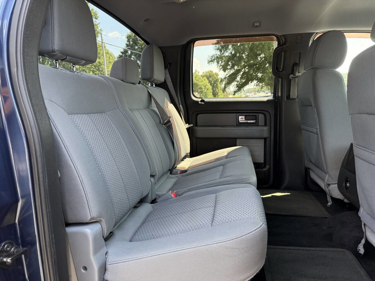 Used 2013 Ford F150 XLT w/ XLT Chrome Pkg image 14