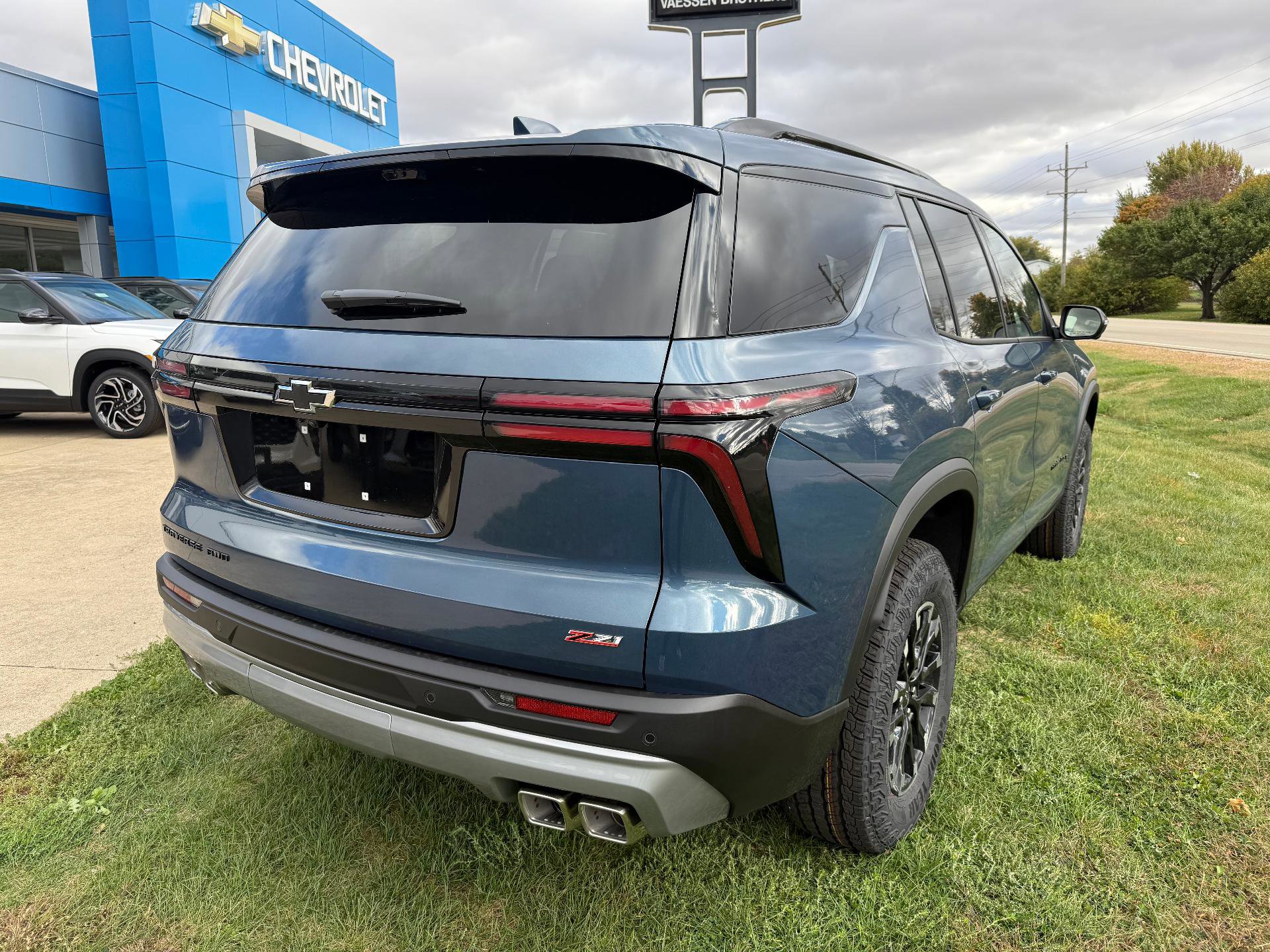 New 2026 Chevrolet Traverse Z71 image 7