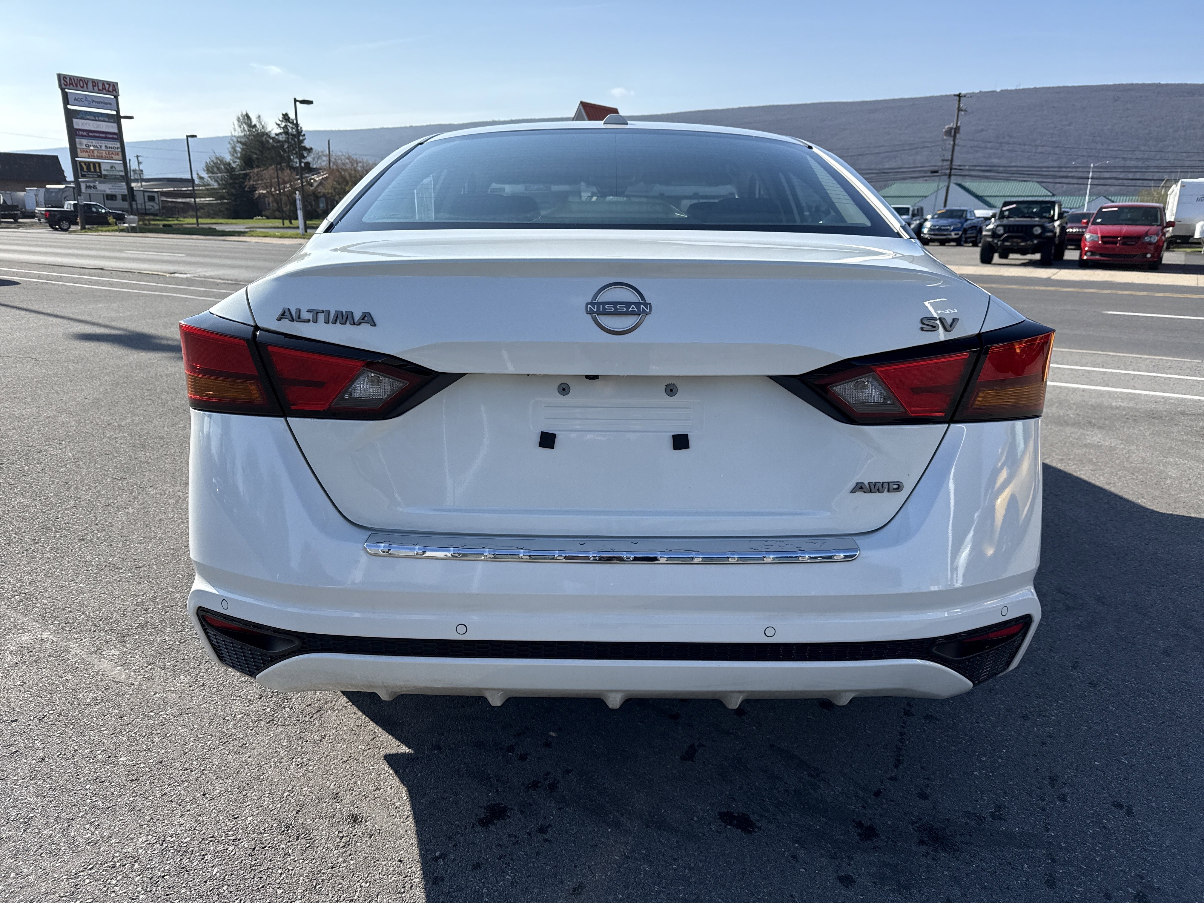 Used 2023 Nissan Altima 2.5 SV AWD/4WD video 4