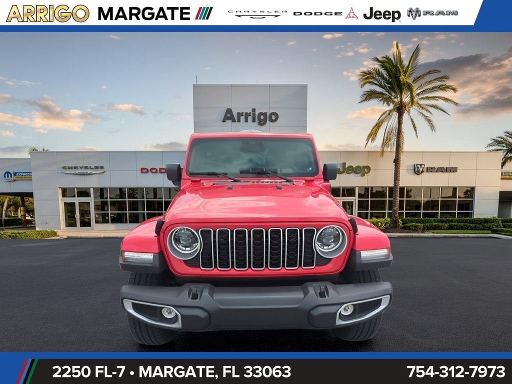 Used 2025 Jeep Wrangler Unlimited Sahara AWD/4WD image 3