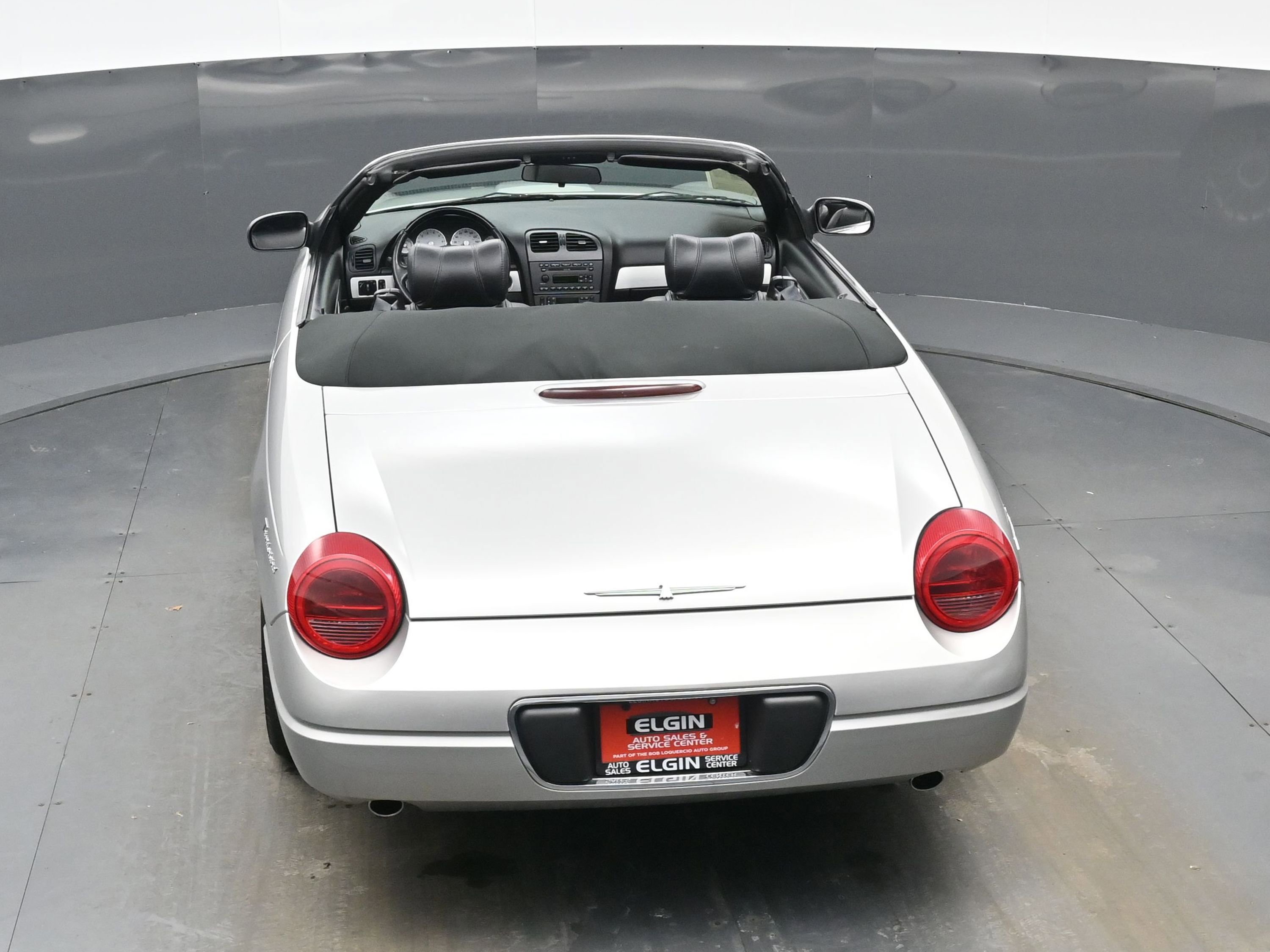 Used 2004 Ford Thunderbird image 33
