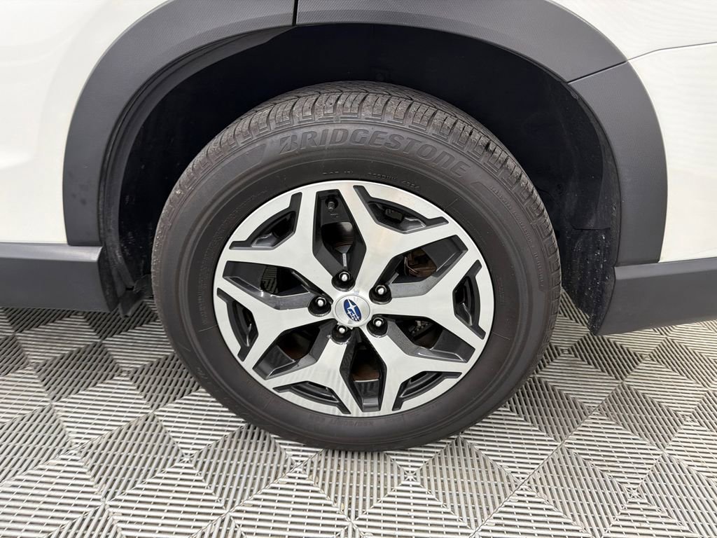 Used 2024 Subaru Forester Premium image 20