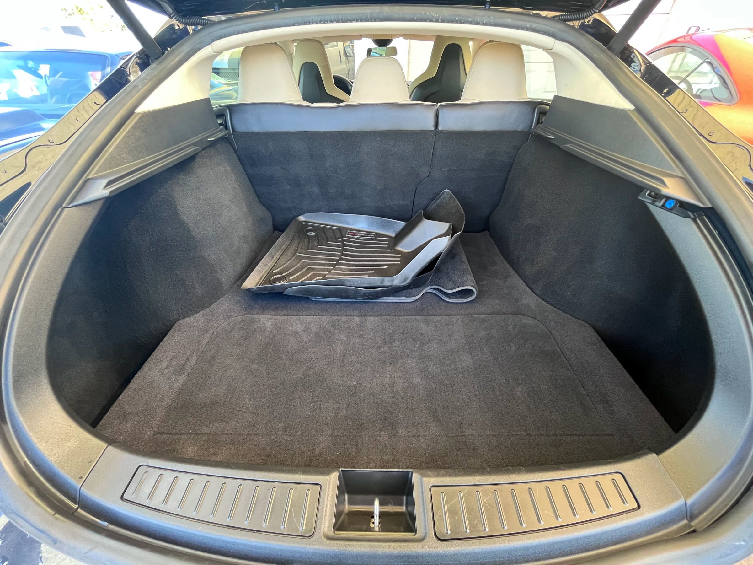 Used 2014 Tesla Model S P85 RWD image 20