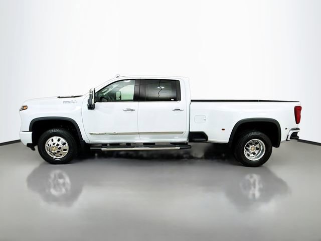 New 2026 Chevrolet Silverado 3500 High Country w/ High Country Premium Package image 4