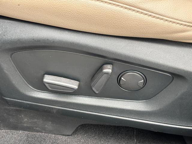 Used 2020 Ford Explorer XLT w/ Equipment Group 202A image 19