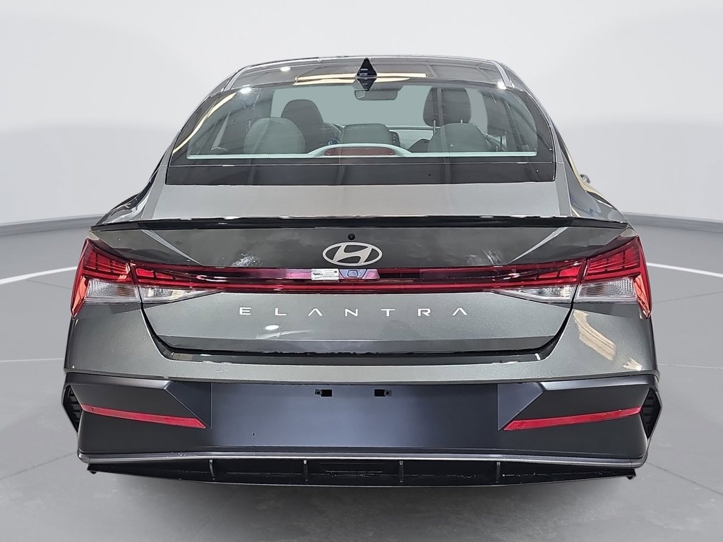 New 2026 Hyundai Elantra SEL Sport Premium FWD image 6