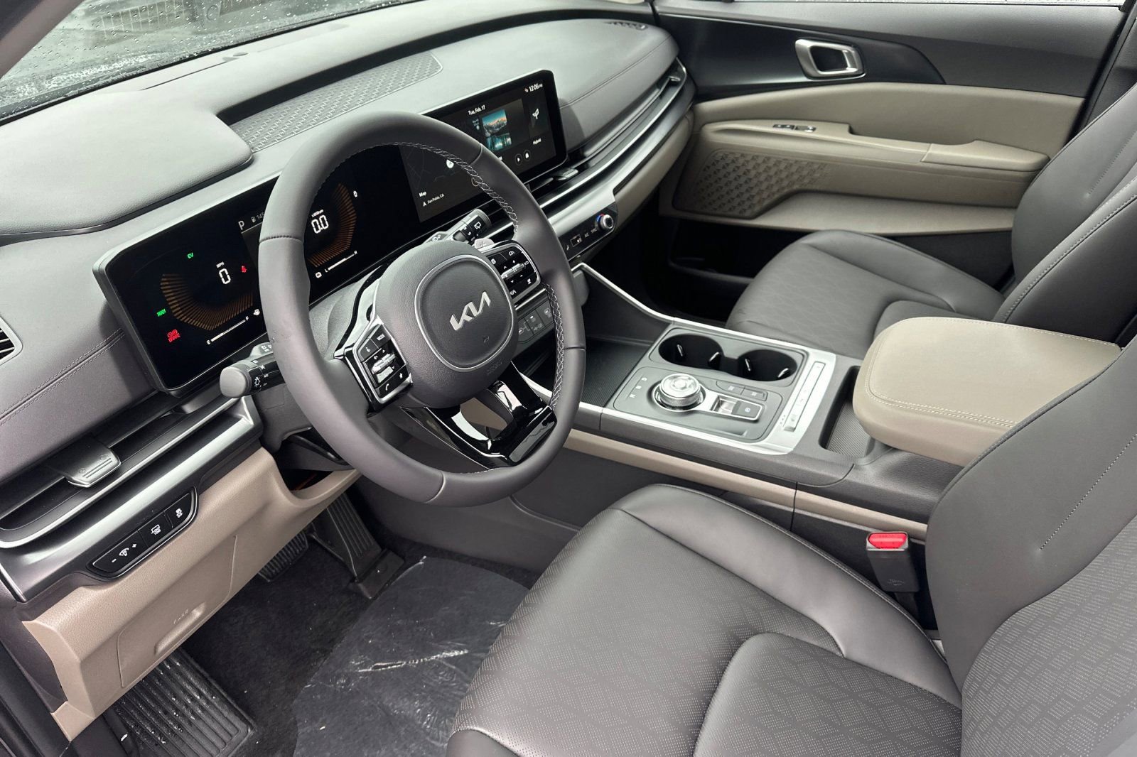 New 2026 Kia Carnival LXS image 10