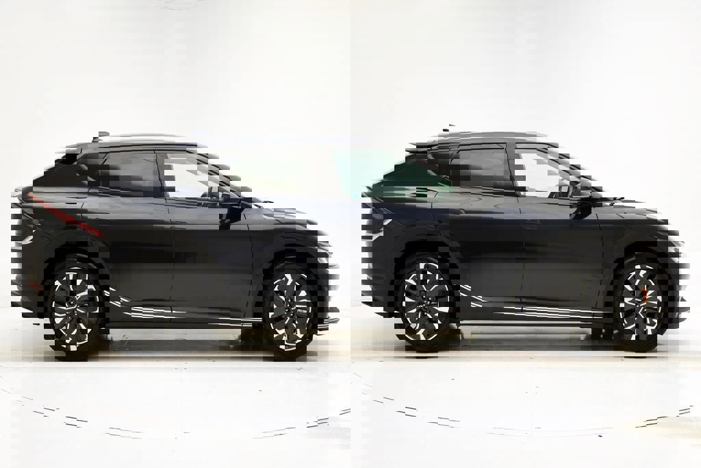 Used 2024 Kia EV6 Light video 2