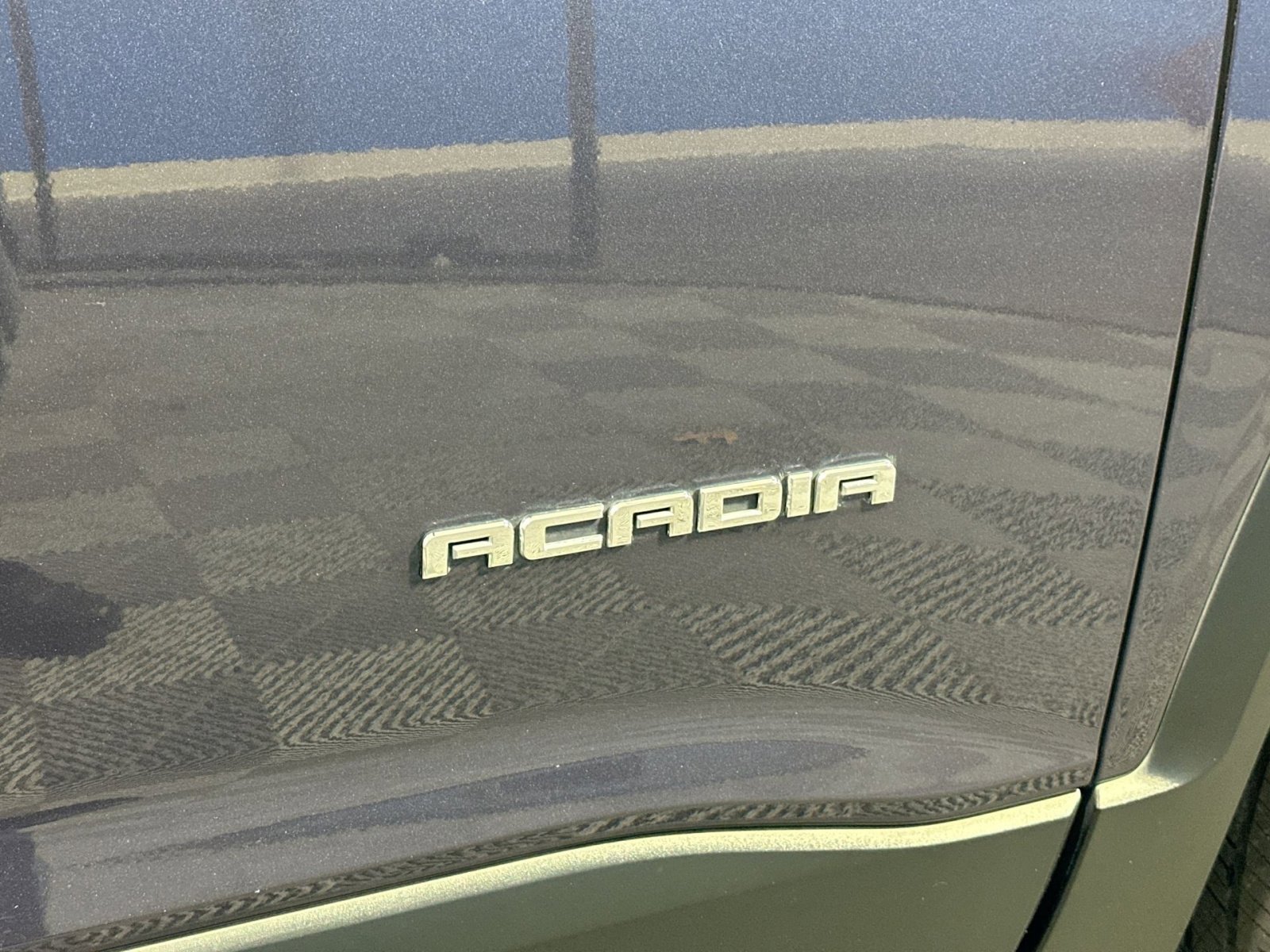 Used 2019 GMC Acadia SLE image 43