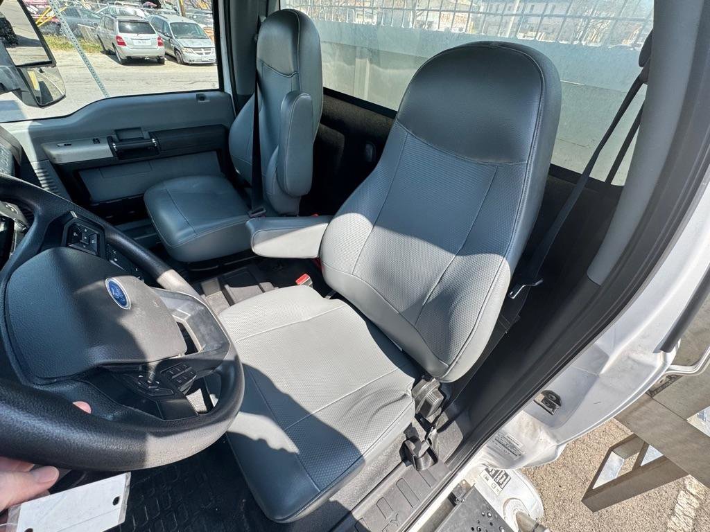 Used 2021 Ford F750 2WD Regular Cab Super Duty image 44