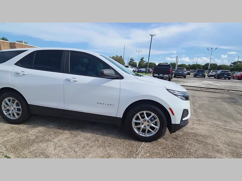 Used 2023 Chevrolet Equinox LS FWD image 50