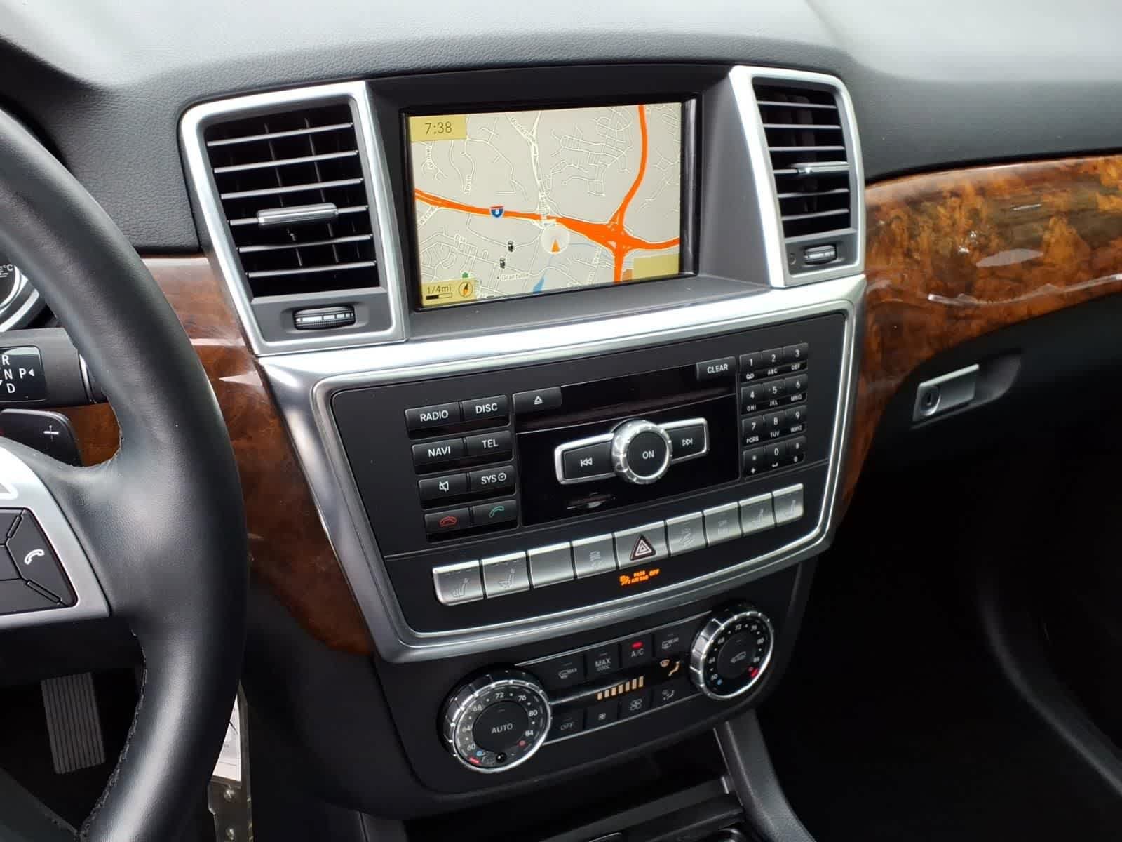 Used 2012 Mercedes-Benz ML 350 BlueTEC 4MATIC image 21