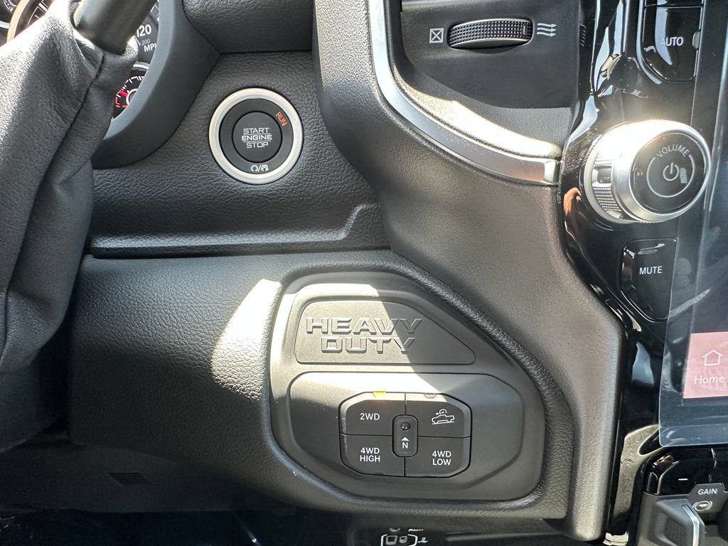 New 2026 RAM 2500 Big Horn AWD/4WD image 27