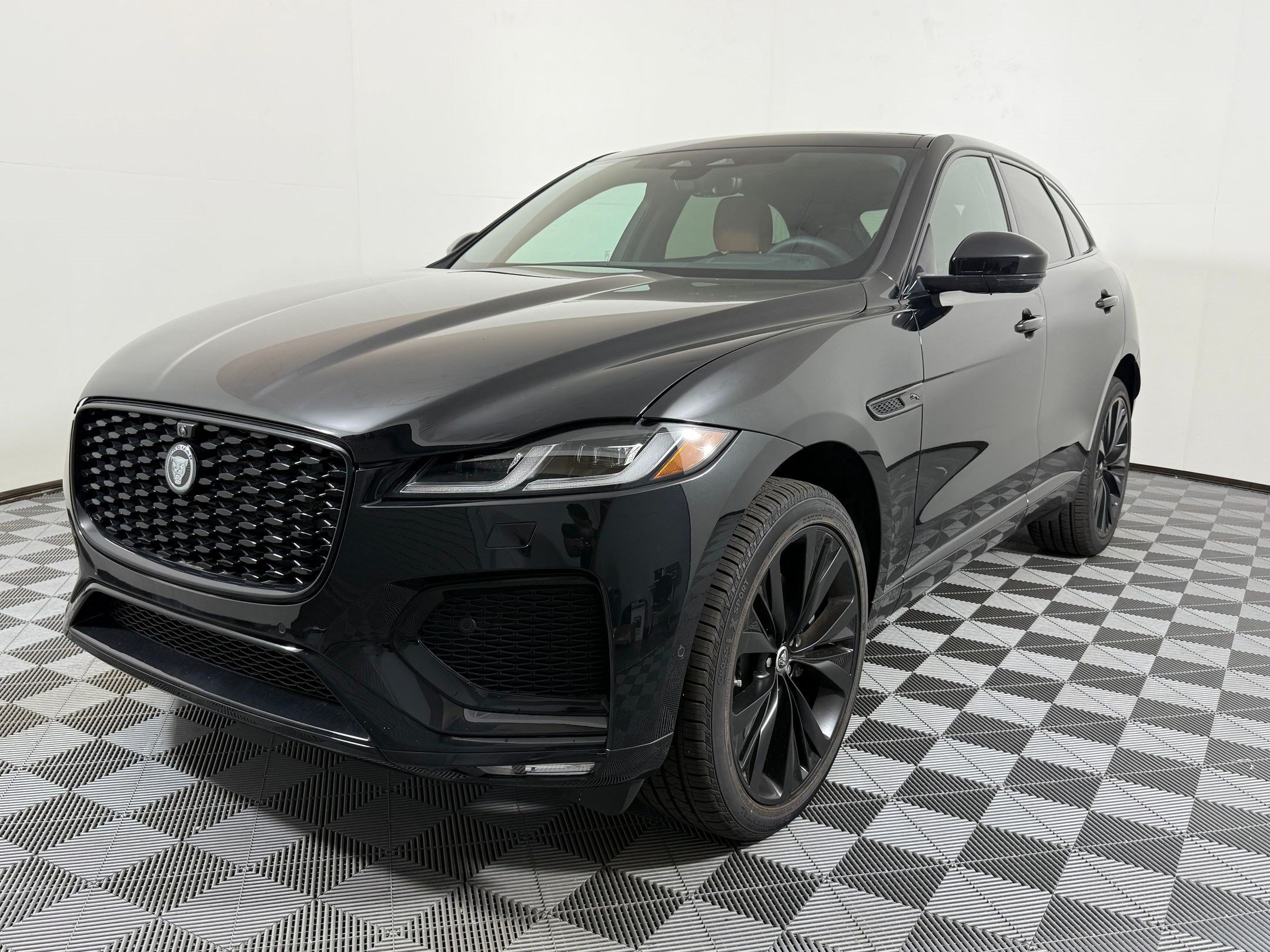 New 2026 Jaguar F-PACE R-Dynamic S