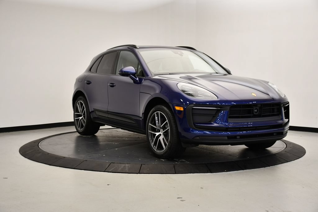 Certified 2026 Porsche Macan Turbo AWD/4WD image 9