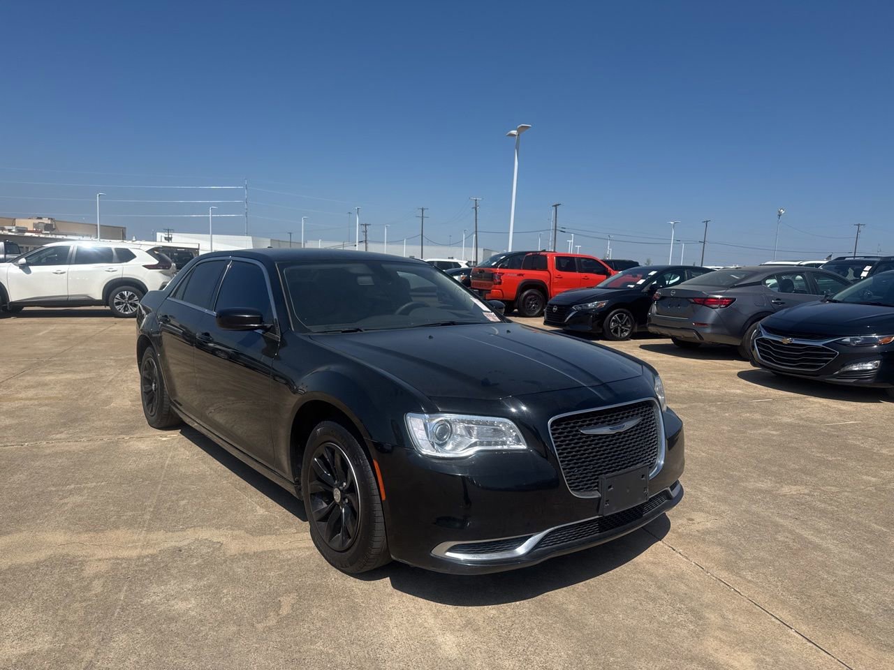 Used 2023 Chrysler 300 Touring video 1