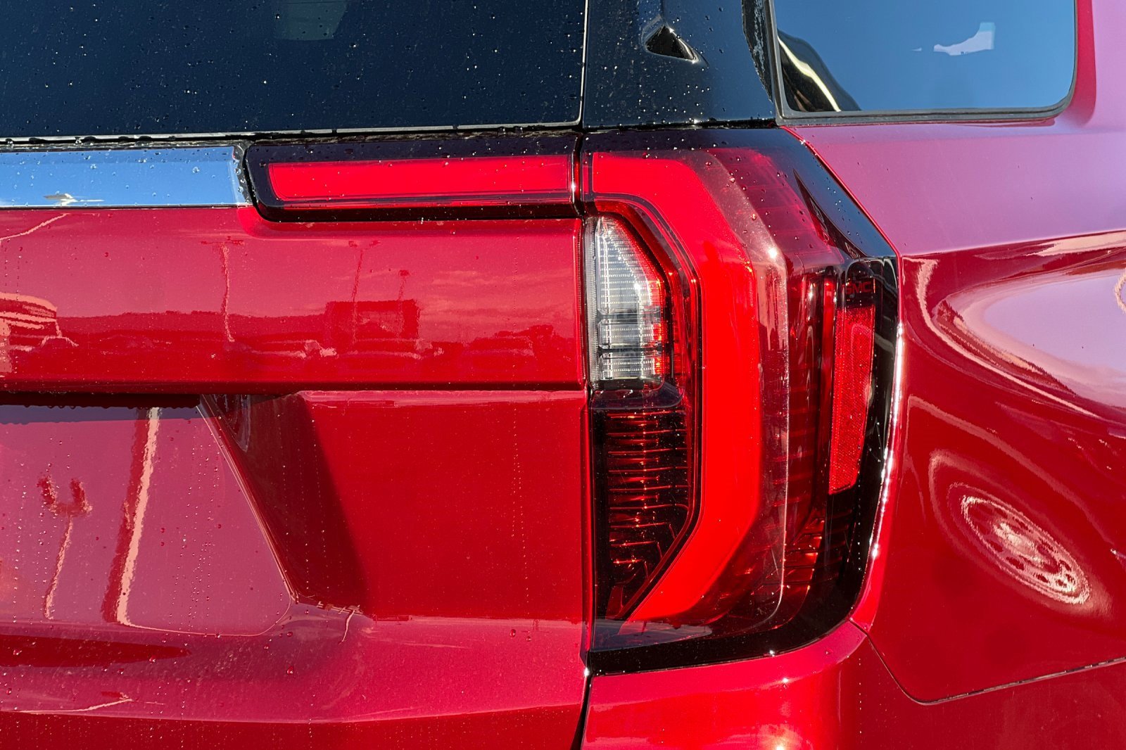 New 2026 GMC Yukon Elevation w/ Elevation Premium Package image 7