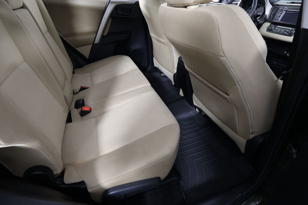 Used 2013 Toyota RAV4 XLE AWD/4WD image 22